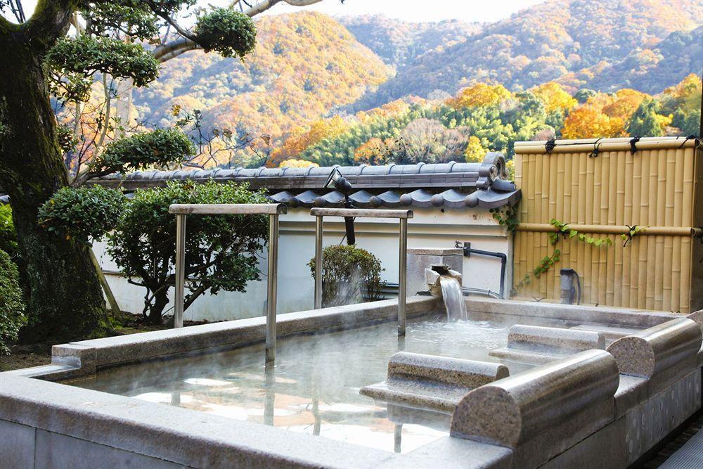 Fushioukaku Ryokan Ikeda (Osaka)